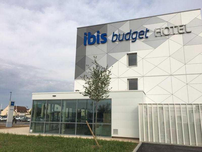ibis budget Beauvais Aeroport Extérieur photo